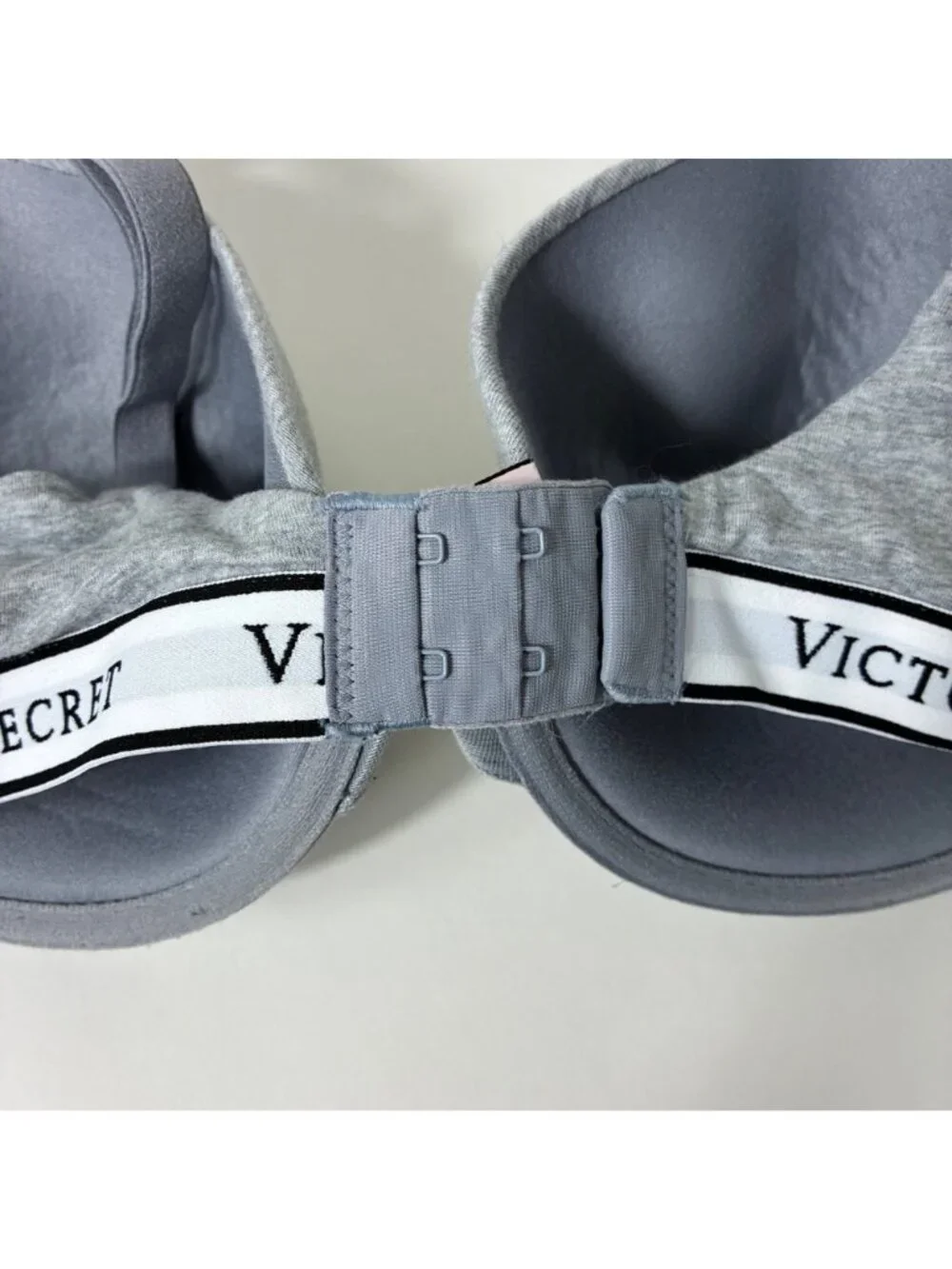 Victoria’s Secret Lightly Lined Demi Bra Gray 36D Logo Band T-Shirt